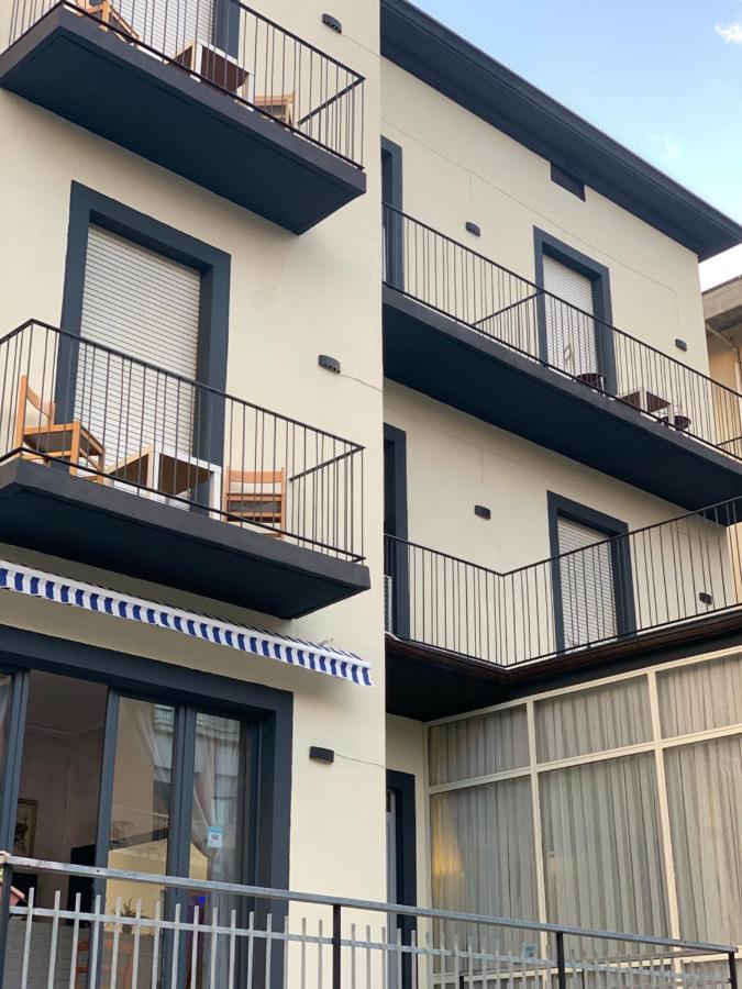 Hotel Neyra Beach Rimini Exterior foto